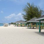 Tourist robbed near 7MB public beach
